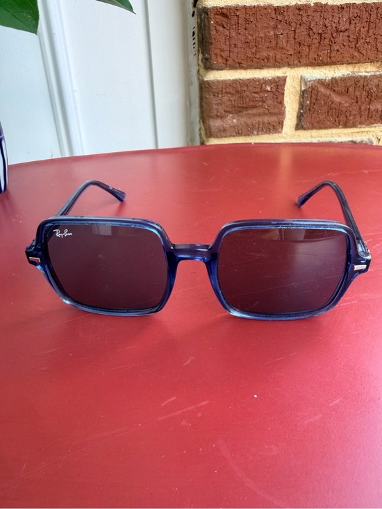 Ray-Ban Blue Square Sunglasses with Dark Lenses